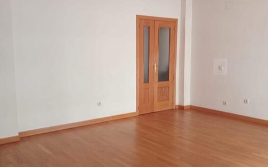PISO DE 3 DORMITORIOS Y 2 BAÑOS CON PLAZA DE GARAJE EN FUENSALIDA